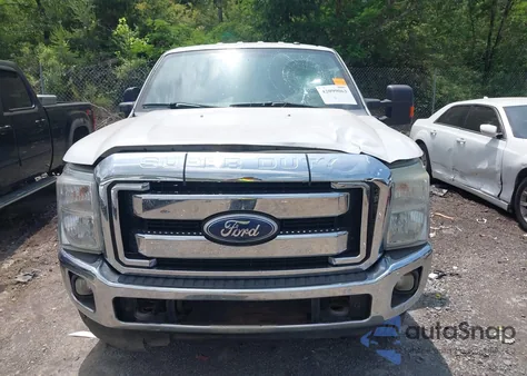 2011 Ford F-250 Lariat z USA, uszkodzony, nr VIN 1FT7W2BT9BEA26473